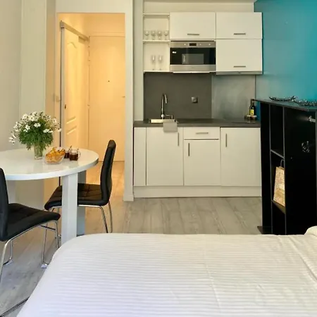 Apartment Budget Studio Berlioz *